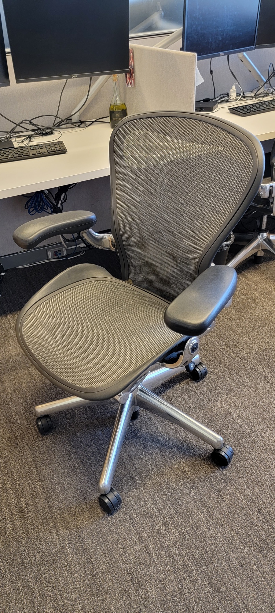 C61636 - Posture Fit Herman Miller Aeron Chairs
