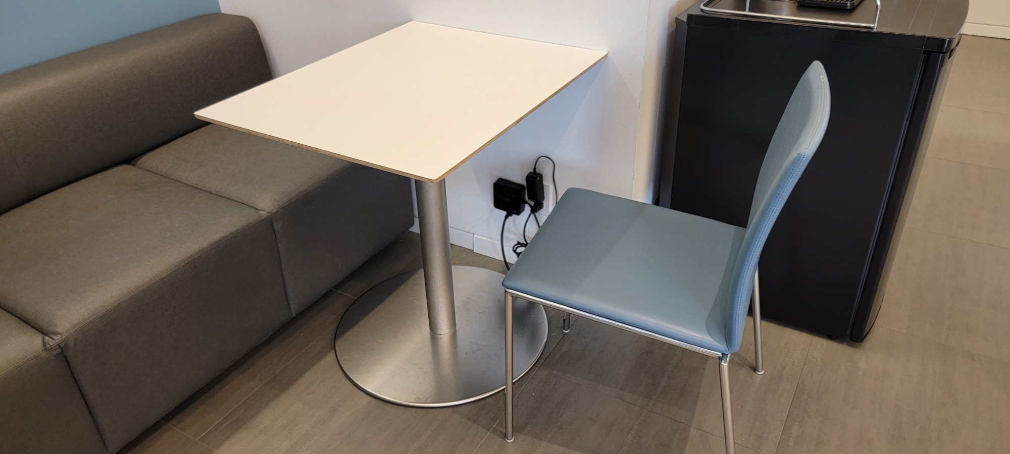 C61647 - Versatile Stack Chairs