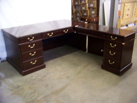 Mahogany L-Shape Desk Set