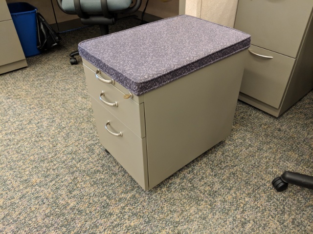 F6181 - Steelcase Pedestals