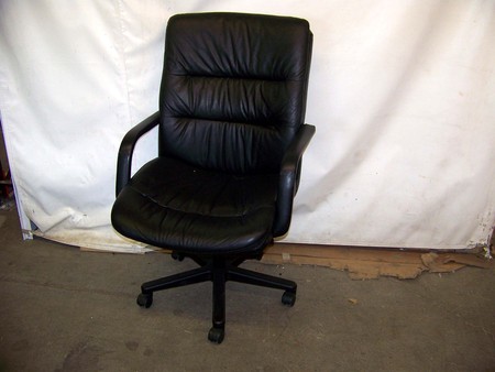 Black Leather Executive Seating