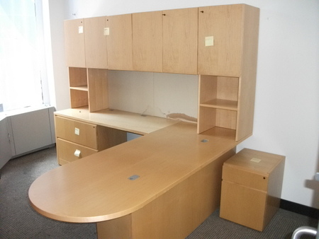 Knoll Desk Sets