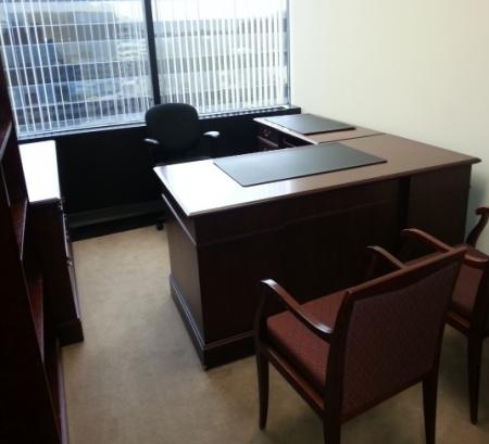 D6044 - OFS Cherry Desk Set