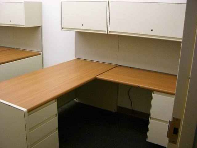 RD6000 - Custom Steelcase 9000 Unit Assemblies