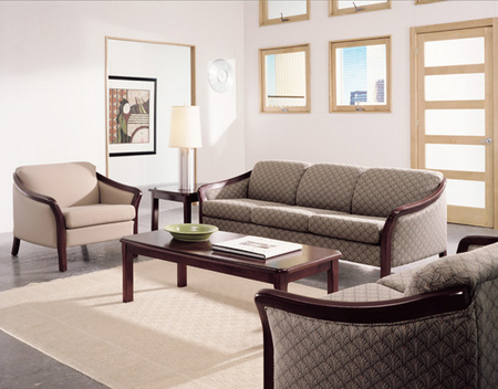 R1129 - Highpoint Furniture Loveseat