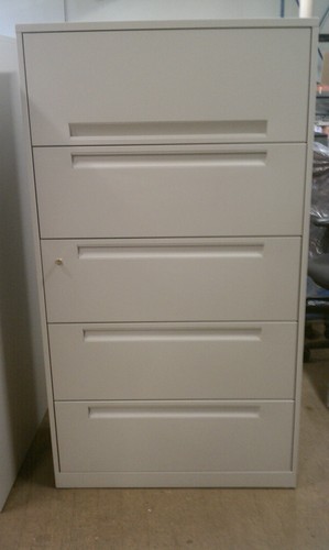 F1931C - Steelcase 5 Drawer Filing Cabinets