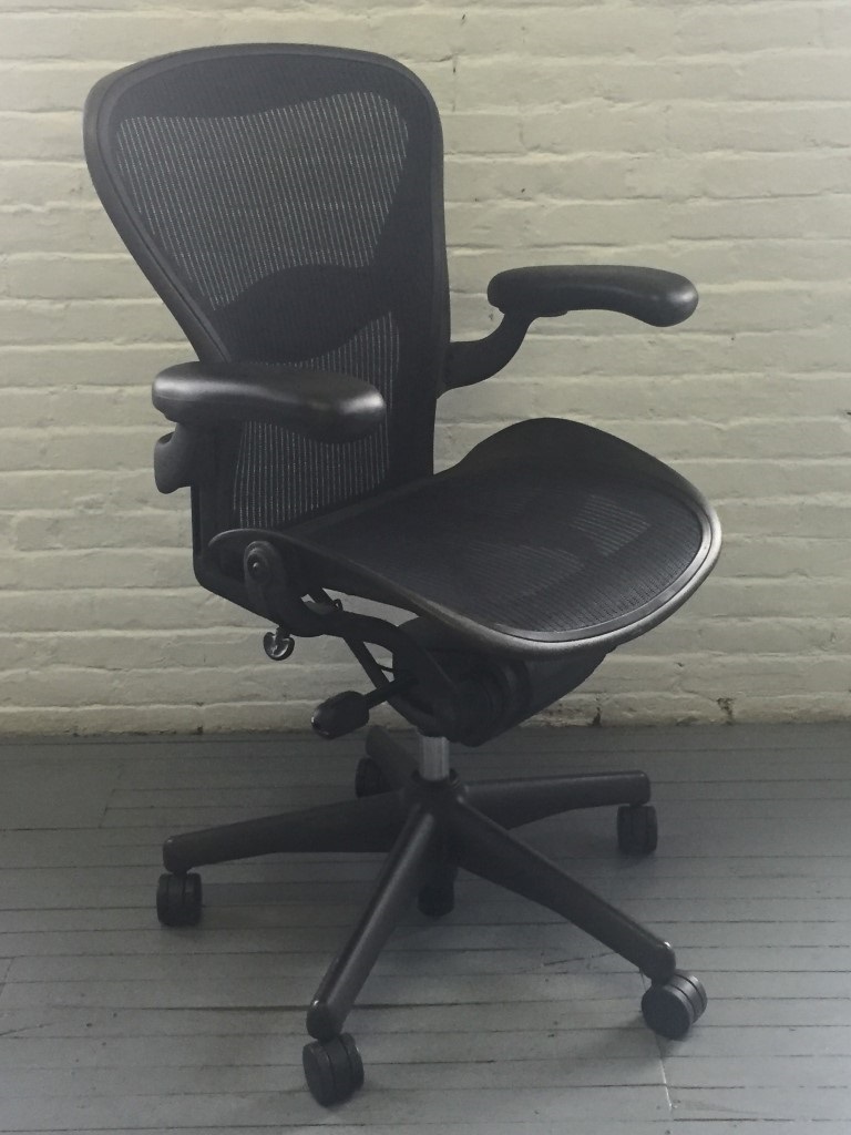 C61297 - Herman Miller Aeron Seating