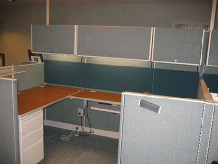 W027 - 20 Haworth Places Work Stations