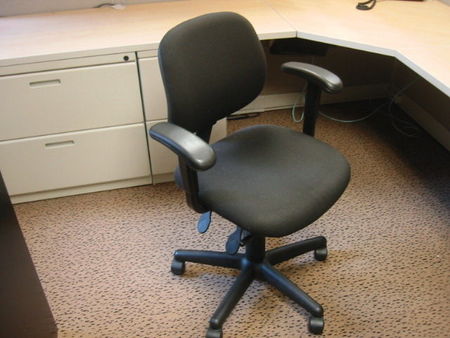 C196 - Harter Task Seating