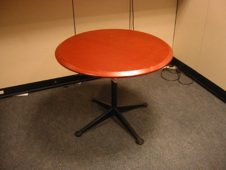 T217 - Cherry Round Table