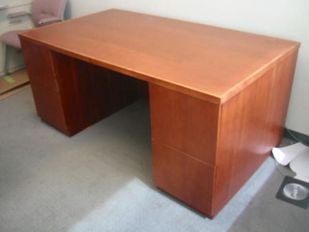 D330 - Gunlocke Double Pedestal Desk