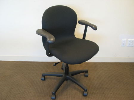 C393 - Knoll Parachute Chairs