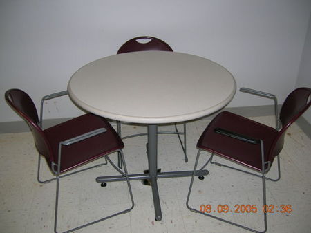 T371 - Laminate Cafe Tables
