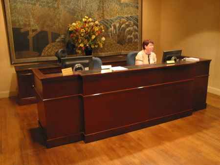 R417 - Traditional Reception Station