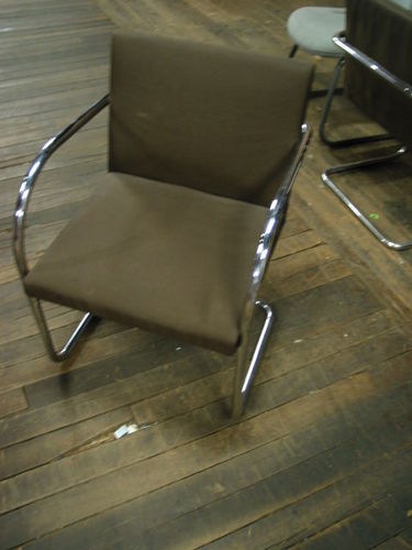 C474 - Knoll Bruno Side Seating