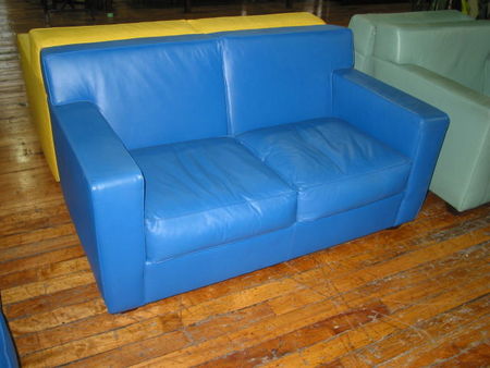R488 - Blue Leather Sofa and Club