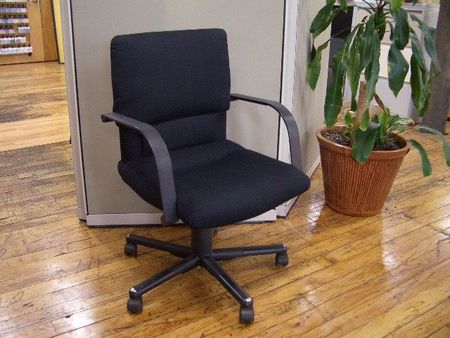 C558 - Black Vitra Task Seating