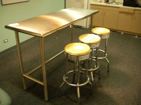 T635 - Stainless Bar with Matching Stools