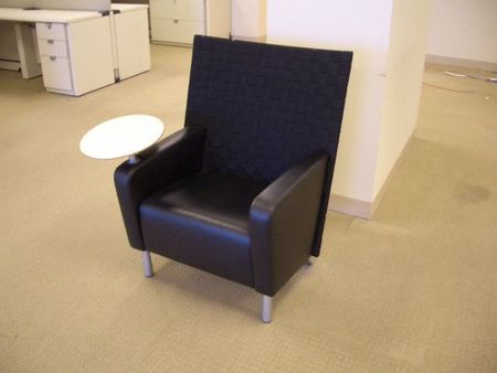 R663 - Steelcase Davis Club Chairs