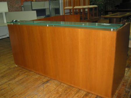 R696 - Halcon Reception Desk