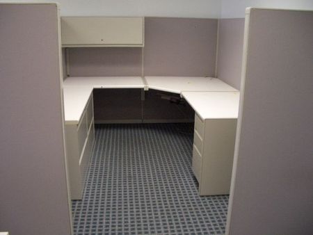 W753 - Steelcase 9000 Cubicles