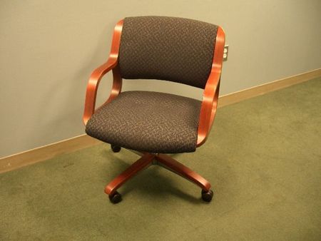 C762 - Arnoldi Wood Framed Conference Seating