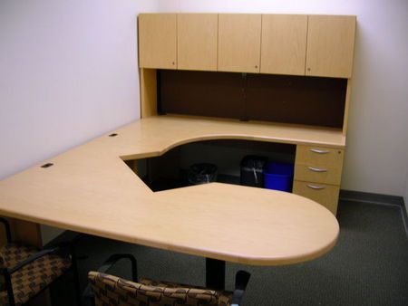 D796 - Steelcase Desk Sets