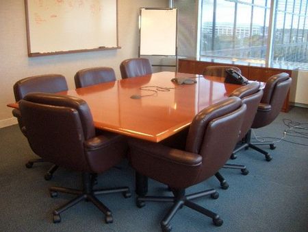 T823 - 8 Ft Conference Table