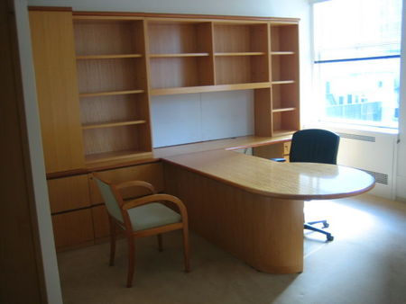 D860 - Geiger Executive Desk Set