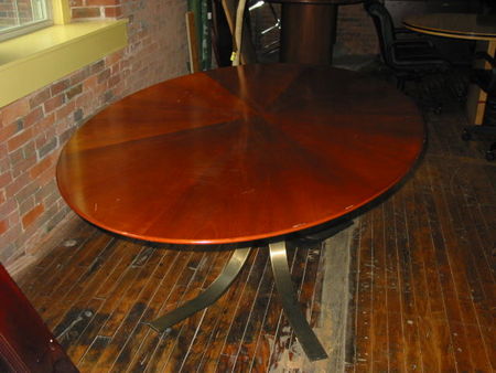 T881 - Unique Cherry Table