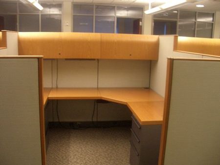 W913 - Knoll Morrison Used Cubicles