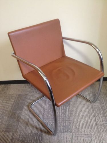 C3352 - Knoll Bruno Chairs
