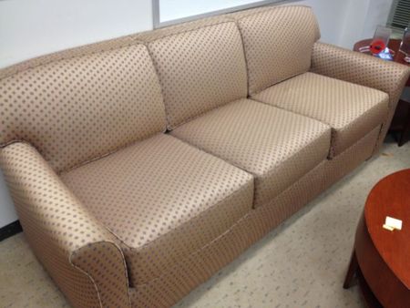 R3358 - Bernhardt Couch