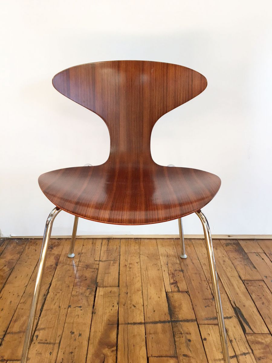 C61200C - Bernhardt Orbit Stack Chairs