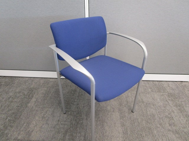 C61526 - Steelcase Player Seating