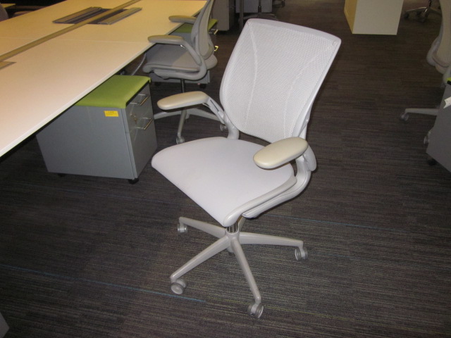 C61207 - Humanscale World Chairs