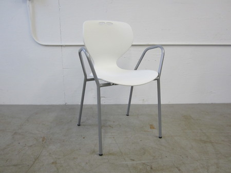 C4035C - Plastic Side Chairs