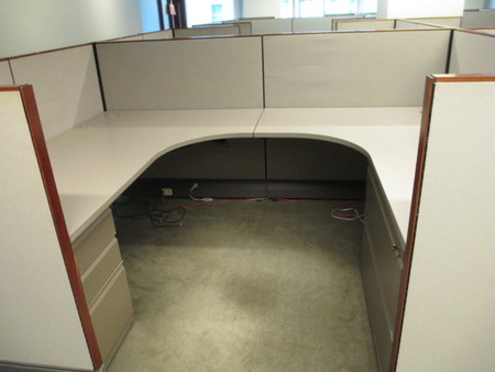 W3500 - Herman Miller AO3 Used Cubicles