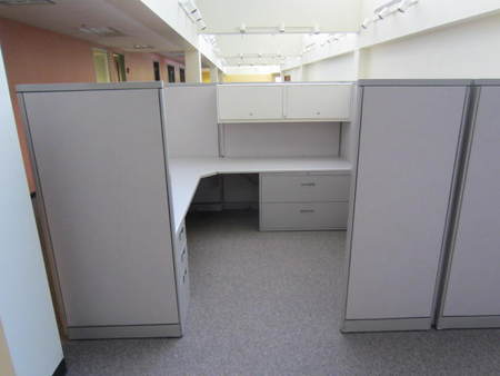 W3328 - Steelcase Avenir Workstations