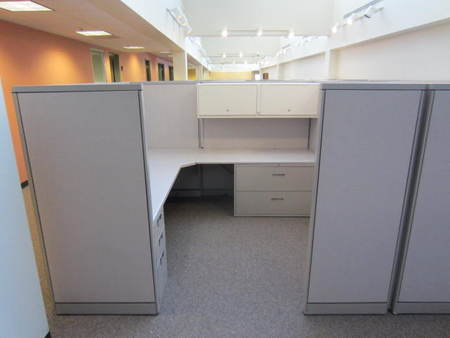 W3308 - Steelcase Avenir 8' x 8' Workstations