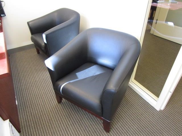 R6269 - Leather Club Chairs