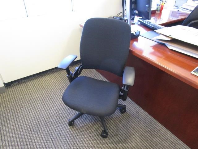 C61553 - Steelcase Leap Chairs-Version 2