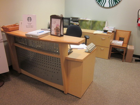 R3269 - Maple Reception Desk