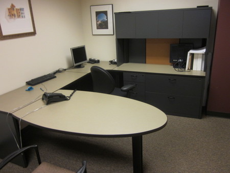 D3477 - Steelcase Desk Sets