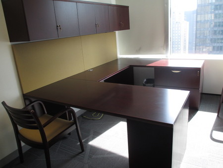 D3550 - Gunlocke U-Shape Desk Sets