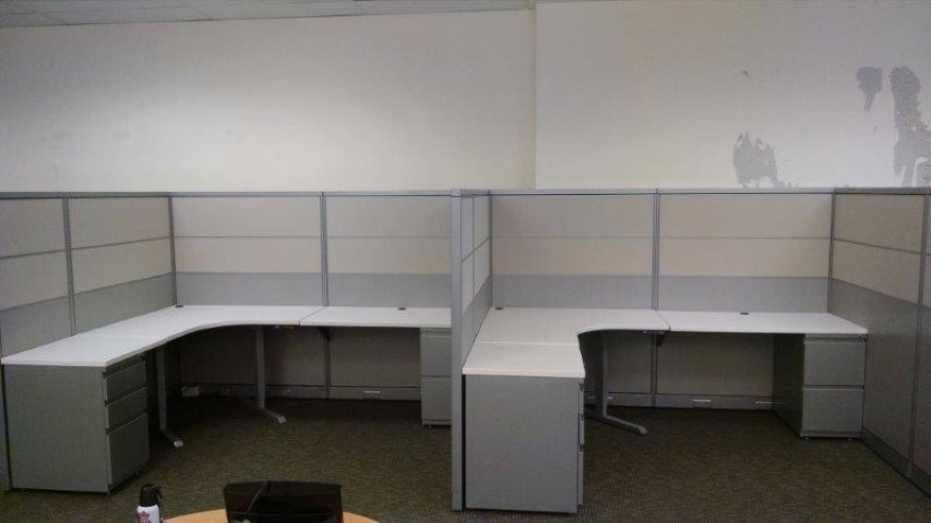 W6155 - Steelcase Avenir Cubicles