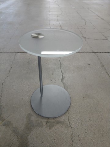 R6197A - Glass End Tables