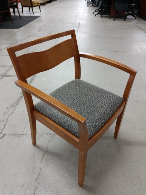 C61500 - Knoll Rhiccio Side Chairs