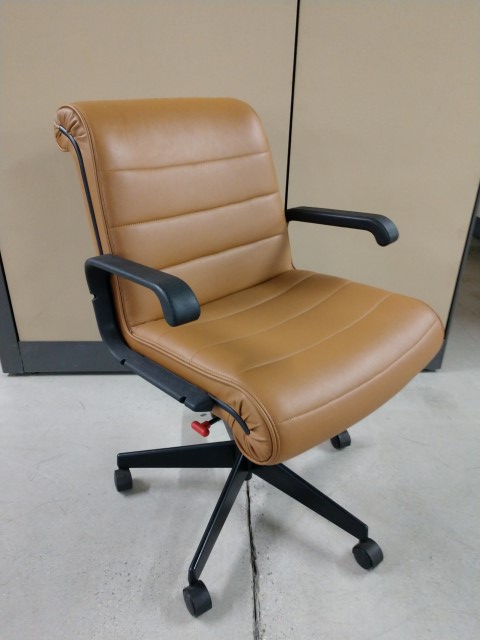 C61498 - Leather Knoll Sapper Chairs