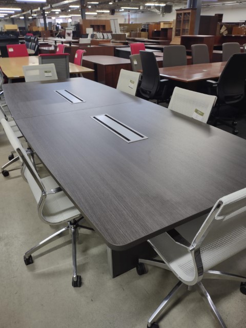 T105 - Gateway Meeting Table